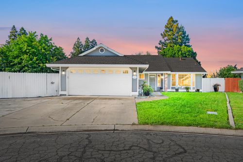 2588 Sombra Ct, Yuba City, CA, 95993-8970 | Card Image