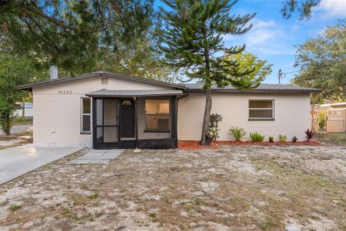 10202 N 25th St, Tampa, FL, 33612-7136 | Card Image