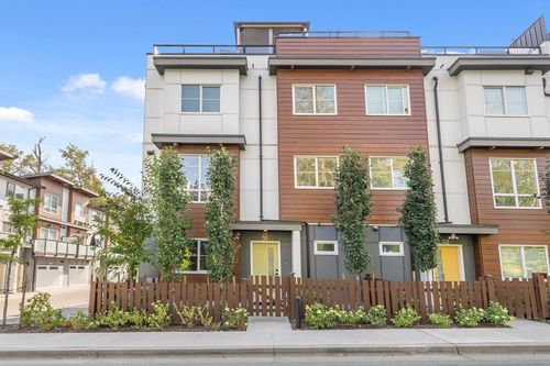 31-20155 84 Ave, Langley, BC, V2Y3R3 | Card Image