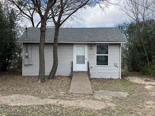 2207 Speight Ave, Waco, TX, 76706-2905 | Card Image