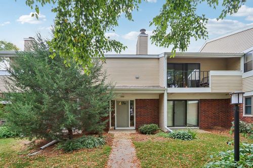 apt-1-5506 Century Ave, Middleton, WI, 53562-2034 | Card Image