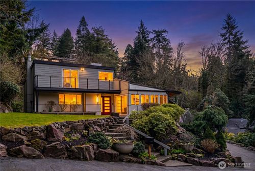 4830 88th Pl Se, Mercer Island, WA, 98040-4610 | Card Image
