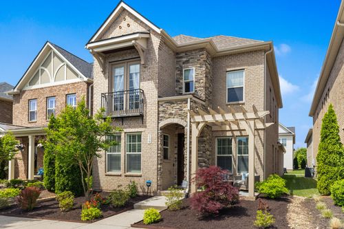 139 Benjamin Ln, Hendersonville, TN, 37075-2984 | Card Image