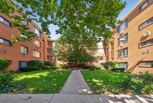 107-2710 W Lunt Avenue, Chicago, IL, 60645 | Card Image
