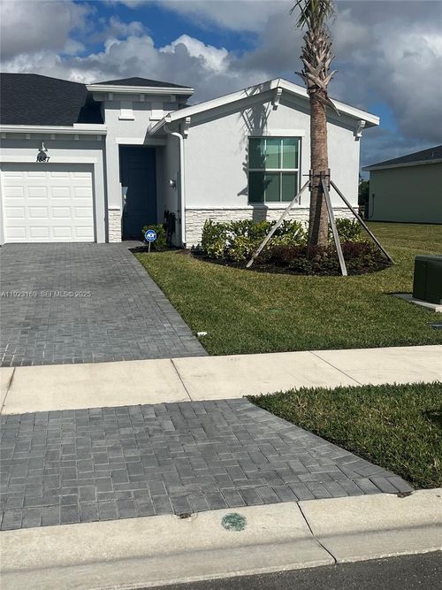 1887 Cerulean Dr Nw, Palm Bay, FL, 32907-8143 | Card Image