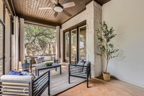 42-5601 Patagonia Pass, Bee Cave, TX, 78738-4144 | Card Image