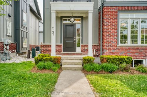 247 Callaway Road, London North, ON, N6G0N8 | Card Image