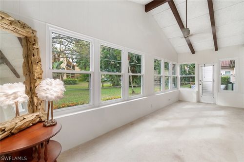 1094 Forest Lakes Dr, NAPLES, FL, 34105-2292 | Card Image