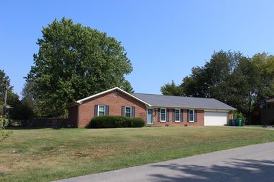 125 Angela Drive, House other with 3 bedrooms, 2 bathrooms and null parking in Danville KY | Image 2