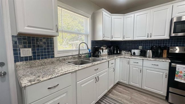 718 Dr Martin Luther King St, House other with 3 bedrooms, 2 bathrooms and null parking in DUNDEE FL | Image 9