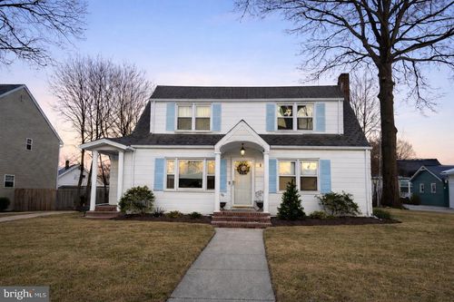 2-3 Jerome Pl, North Brunswick, NJ, 08902-2326 | Card Image