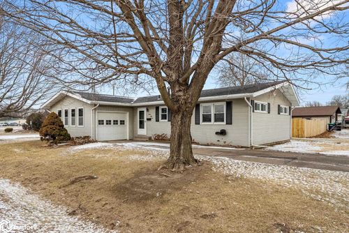 745 S 5th St, Wapello, IA, 52653-1463 | Card Image