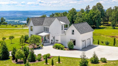 182 Little Owl Ln, Jasper, TN, 37347-3187 | Card Image