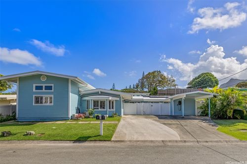 1355 & 1355A Manu Mele Street, Kailua, HI, 96734 | Card Image