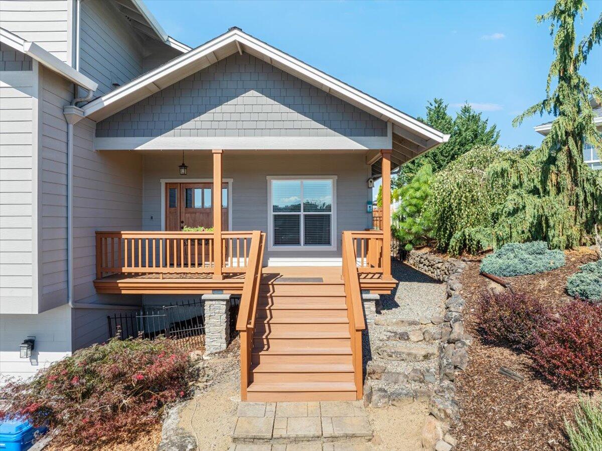 Residential in Eagle Point 4