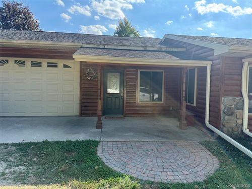 1243 Kile Rd, Metamora, MI, 48455-8762 | Card Image