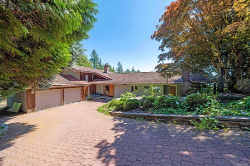 1448 Sandhurst Pl, West Vancouver, BC, V7S2P3 | Card Image