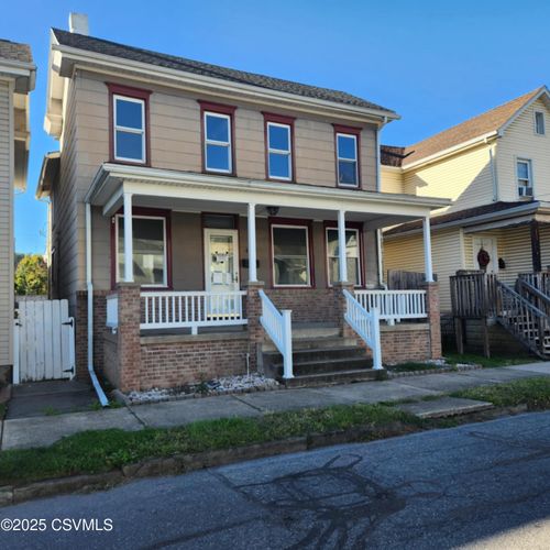 417 N 2nd St, Sunbury, PA, 17801-1805 | Card Image