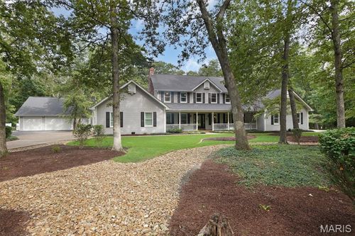 19 Jacks Cabin Dr, Defiance, MO, 63341-1325 | Card Image