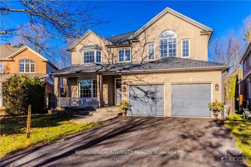 72 Kenins Cres, Kanata, ON, K2K3E4 | Card Image