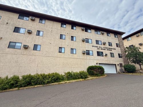 108-221 Grand Ave W, South Saint Paul, MN, 55075 | Card Image