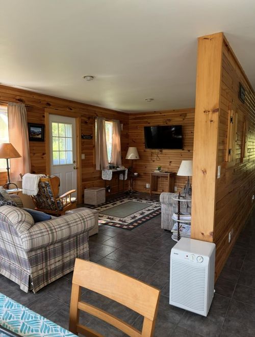 24 W Shore Dr, Tinmouth, VT, 05773-1143 | Card Image