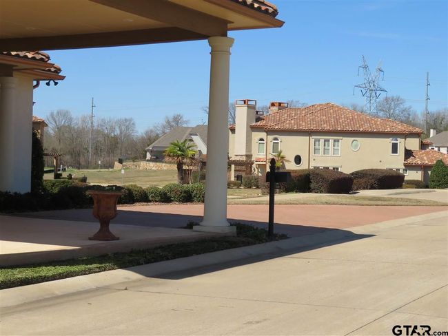 954 La Vista Dr, Townhouse with 3 bedrooms, 3 bathrooms and null parking in Tyler TX | Image 10
