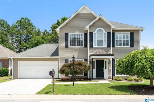 129 Crestmont Ln, Pelham, AL, 35124-1806 | Card Image