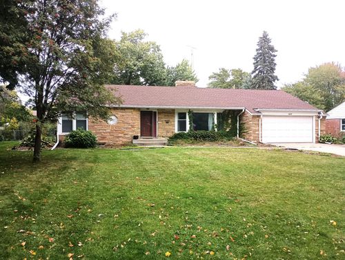 1629 Ridgewood Ln S, Roseville, MN, 55113-5625 | Card Image