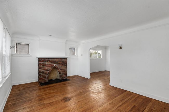 14375 Strathmoor St, House other with 5 bedrooms, 3 bathrooms and null parking in Detroit MI | Image 12