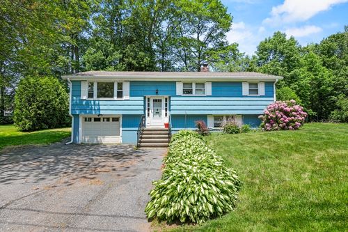 29 Mayflower Cir, Leicester, MA, 01524-1607 | Card Image