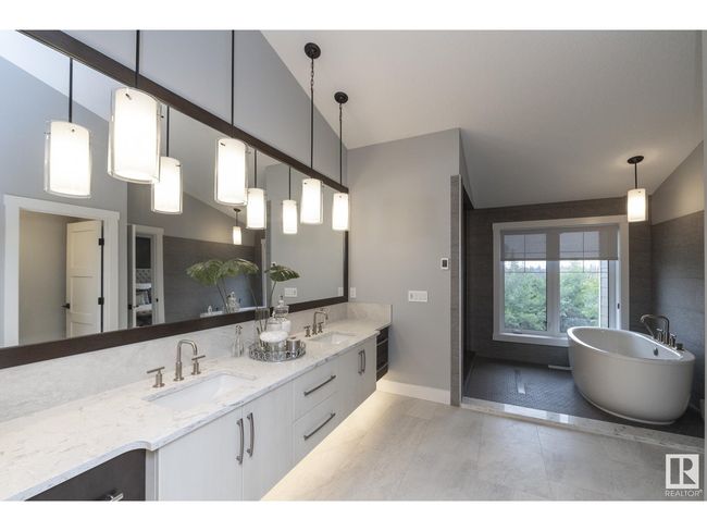 7549 May Common Nw, House other with 4 bedrooms, 4 bathrooms and null parking in Edmonton AB | Image 39