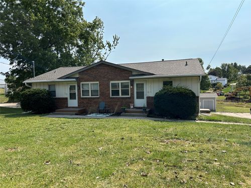 4665 E Oakwood Dr, Pleasant Hill, IA, 50327-1711 | Card Image