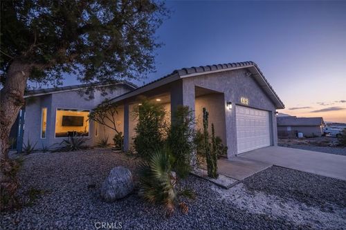 67645 Broken Arrow Ln, Desert Hot Springs, CA, 92241-7308 | Card Image