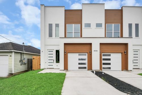 a-8206 Colonial Lane, Houston, TX, 77051 | Card Image