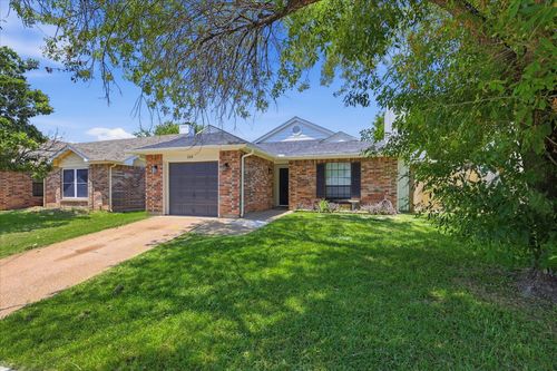 209 Rodeo Dr, Keller, TX, 76248-3120 | Card Image