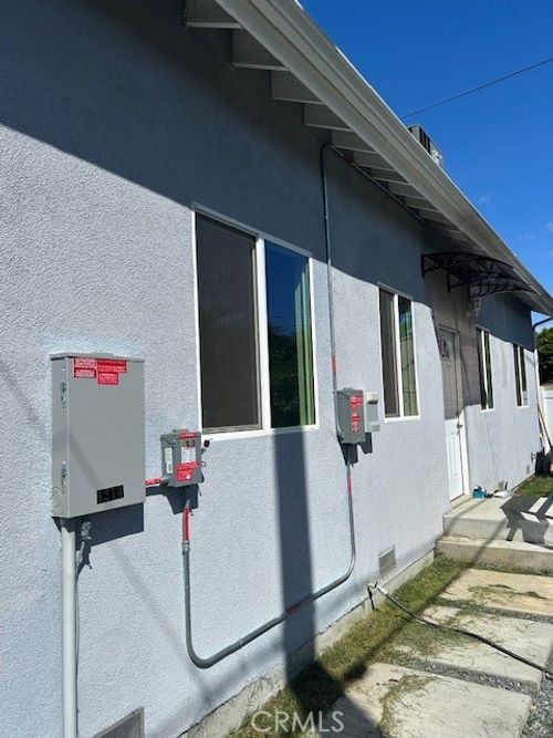 8214 Murietta Ave, Panorama City, CA, 91402-5341 | Card Image