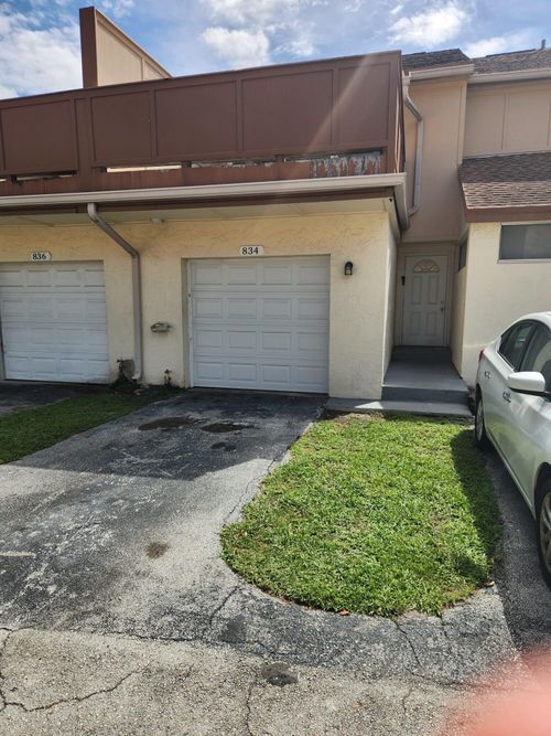 834 Nw 82nd Ave, Plantation, FL, 33324-1212 | Card Image