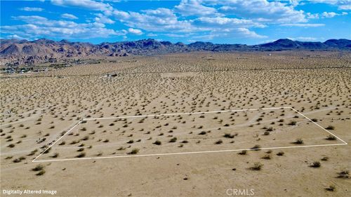 1234 Gianelli Road, Joshua Tree, CA, 92252 | Card Image