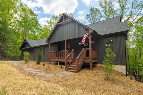 115 Pine Burr Dr, Purlear, NC, 28665-8809 | Card Image