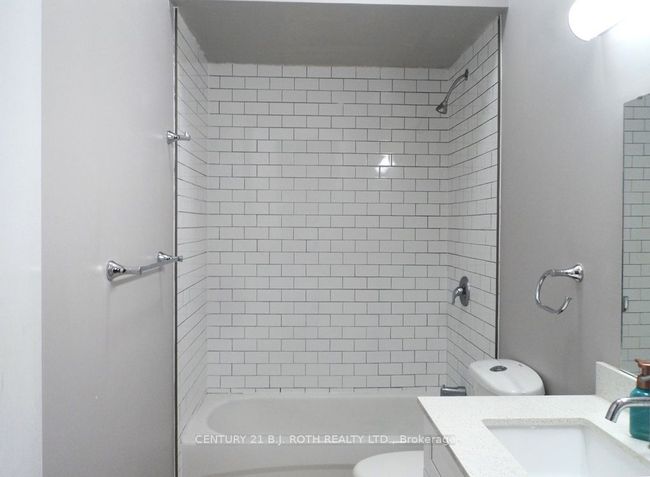 2A - 76 Mississaga St W, Home with 2 bedrooms, 1 bathrooms and 1 parking in Orillia ON | Image 19