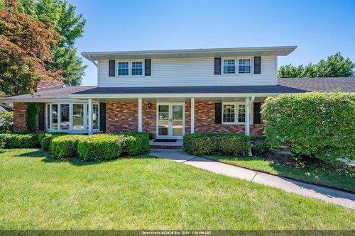 3241 Bitters Court, ALLOUEZ, WI, 54301 | Card Image