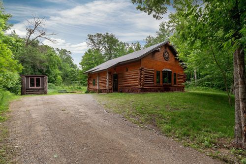 17377 Paradise Shores Rd, Brainerd, MN, 56401-2253 | Card Image