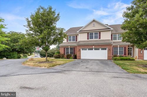 140 Ashford Way, Camp Hill, PA, 17011-3919 | Card Image
