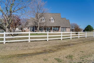 15003 E 75th Place N, House other with 4 bedrooms, 2 bathrooms and null parking in Owasso OK | Image 2