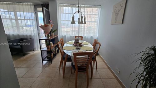 314-250 174th St, Sunny Isles Beach, FL, 33160-3323 | Card Image