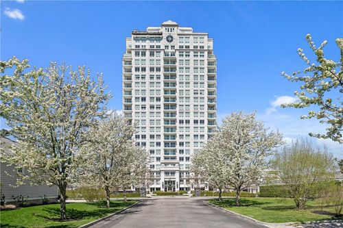 apt-604-1 Tower Dr, Portsmouth, RI, 02871-1635 | Card Image