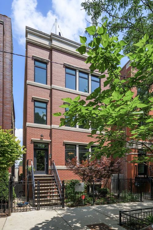 1-1516 W Ohio St, Chicago, IL, 60642-6241 | Card Image