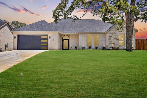 705 Ross Trl, Arlington, TX, 76012-4620 | Card Image