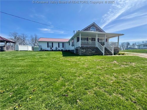 2821 Cedar Lakes Dr, Ripley, WV, 25271-6561 | Card Image